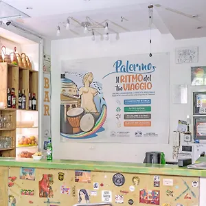  Хостел A Casa Di Amici